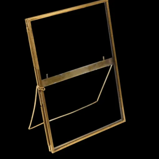 Glass and brass metal standing frame (18 x 13cm)