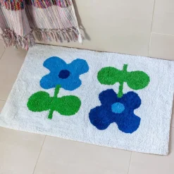Tufted cotton bath mat - Blue flowers