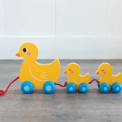 Wooden pull toy - Duck Family