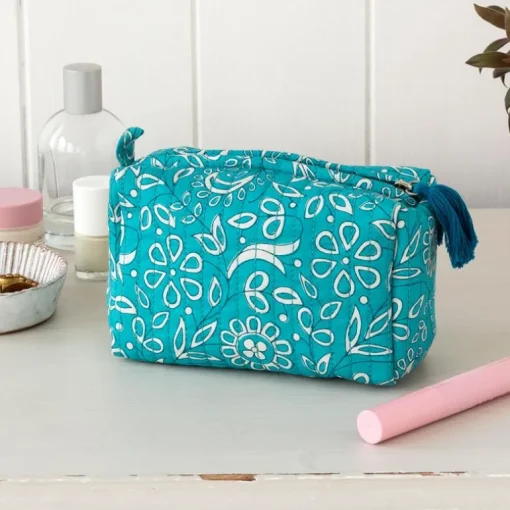 Quilted makeup bag - Radhika