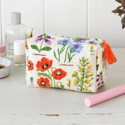 Quilted makeup bag - Wild Flowers