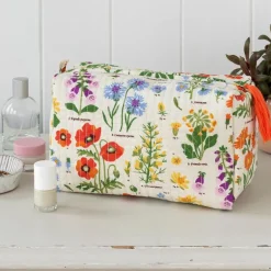 Quilted wash bag - Wild Flowers