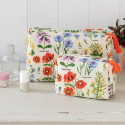 Quilted wash bag - Wild Flowers