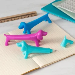 Sausage dog shaped pen - Blue