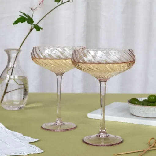 Scalloped coupe cocktail glasses 250ml (set of 2) - Pink