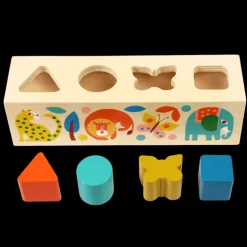 Wooden shape sorter - Wild Wonders